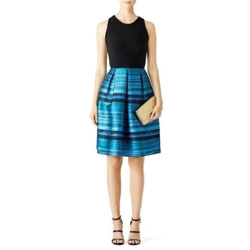 CARMEN MARC VALVO Blue Stroke Dress Size 4